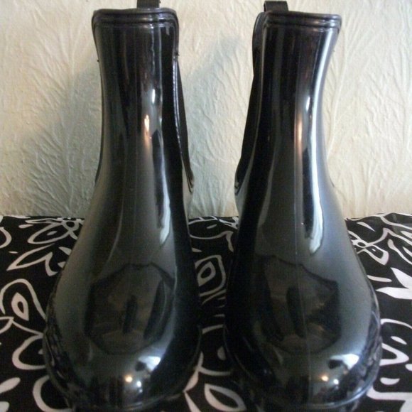 Nicole Miller Suzy Rain Boots Size 6 Black - Picture 1 of 8